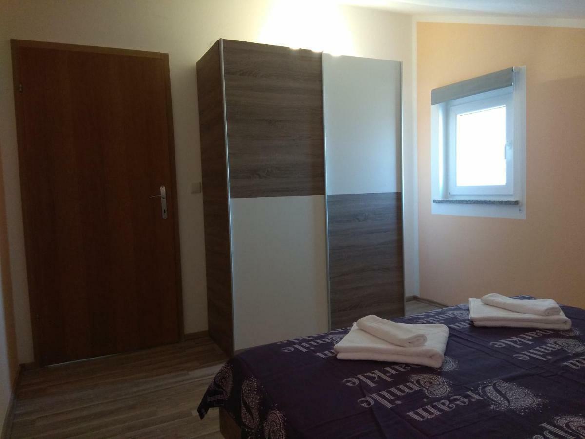 Lorber House Stinjan Apartment Пула Екстериор снимка